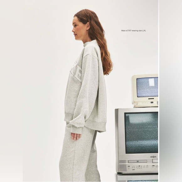 Parke Varsity Mockneck - Picture 2 of 5